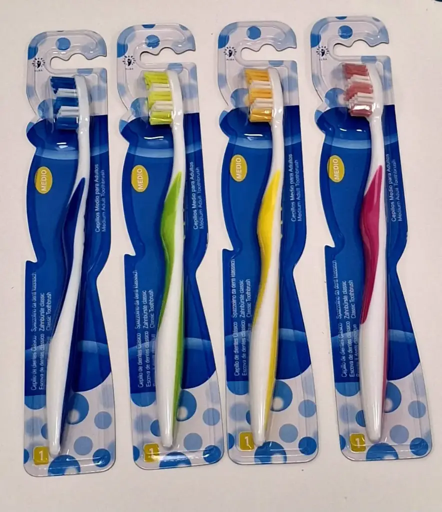 Cepillo dental adulto medio Alba
