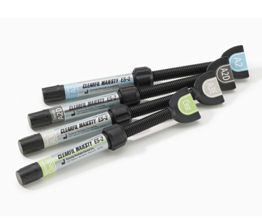 [6902] Clearfil Majesty Esthetic ES2 jeringa 3,6g Kuraray